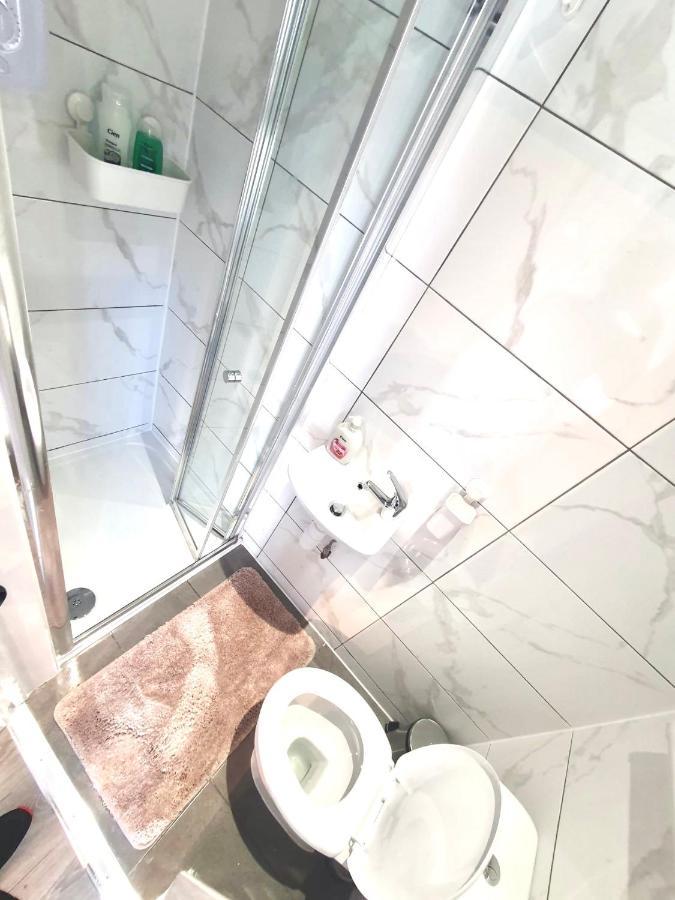 Harrow on the Hill Harrow Suites By Gh Stays מראה חיצוני תמונה