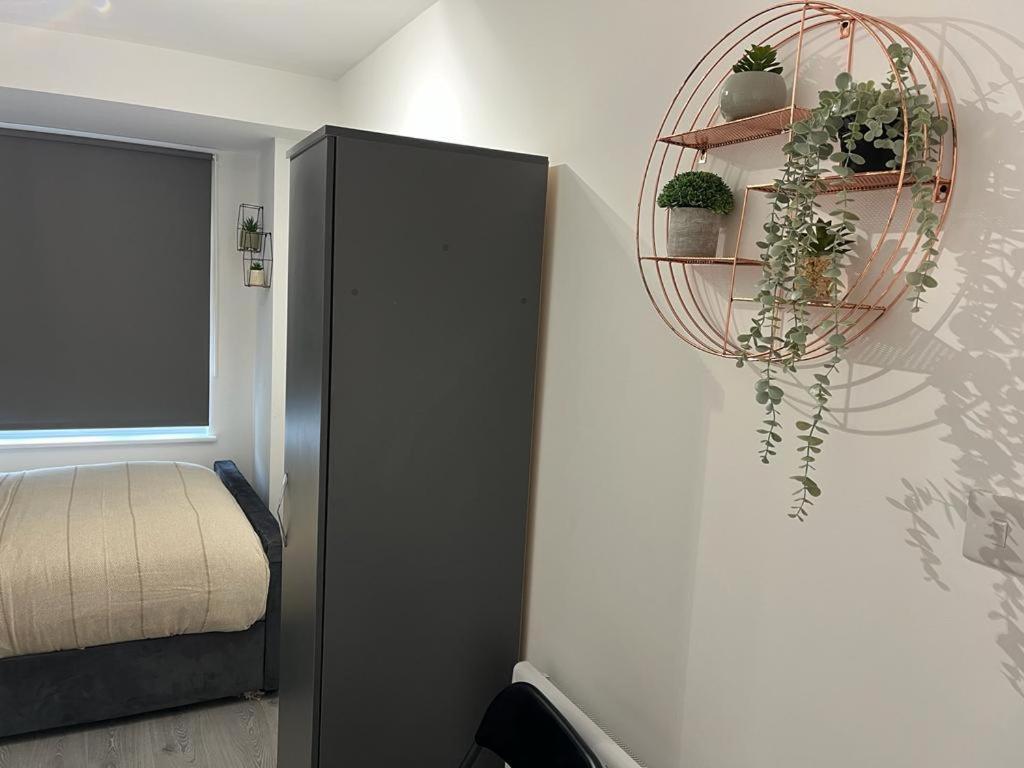 Harrow on the Hill Harrow Suites By Gh Stays מראה חיצוני תמונה